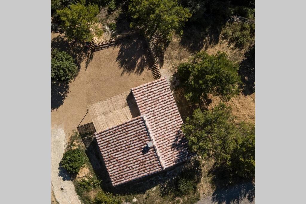 L'Arbre à soleil Villa Aigues-Vives  Eksteriør billede